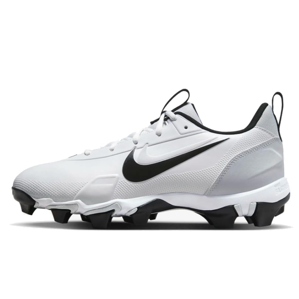 Baseball cleats