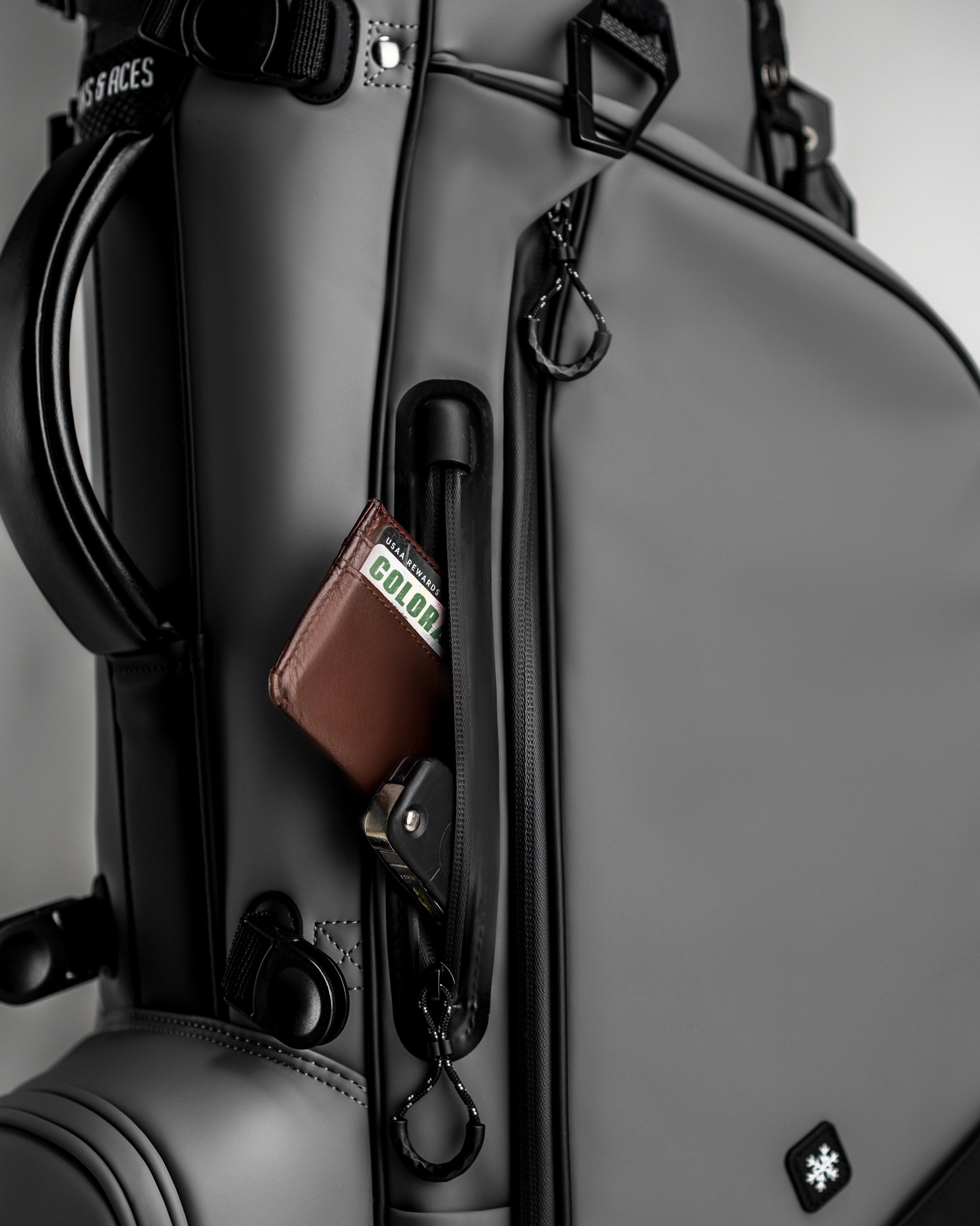 Player Preferred™ Golf Bag - Flat Ash - 3Sons Sports & Fitness